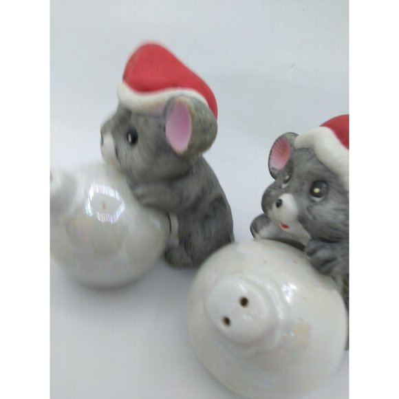 Vintage 1986 House of Lloyd kitschy Christmas Mice Salt and Pepper Shakers - Picture 14 of 14